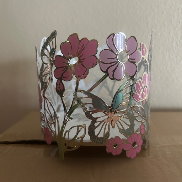 Bath and Body Works Candle Holder - Picture 2 of 2